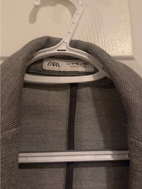 ZARA Gray Knit-Texture Blazer